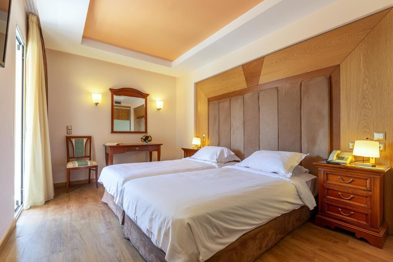 Oasis Hotel Apartments Athena Bagian luar foto
